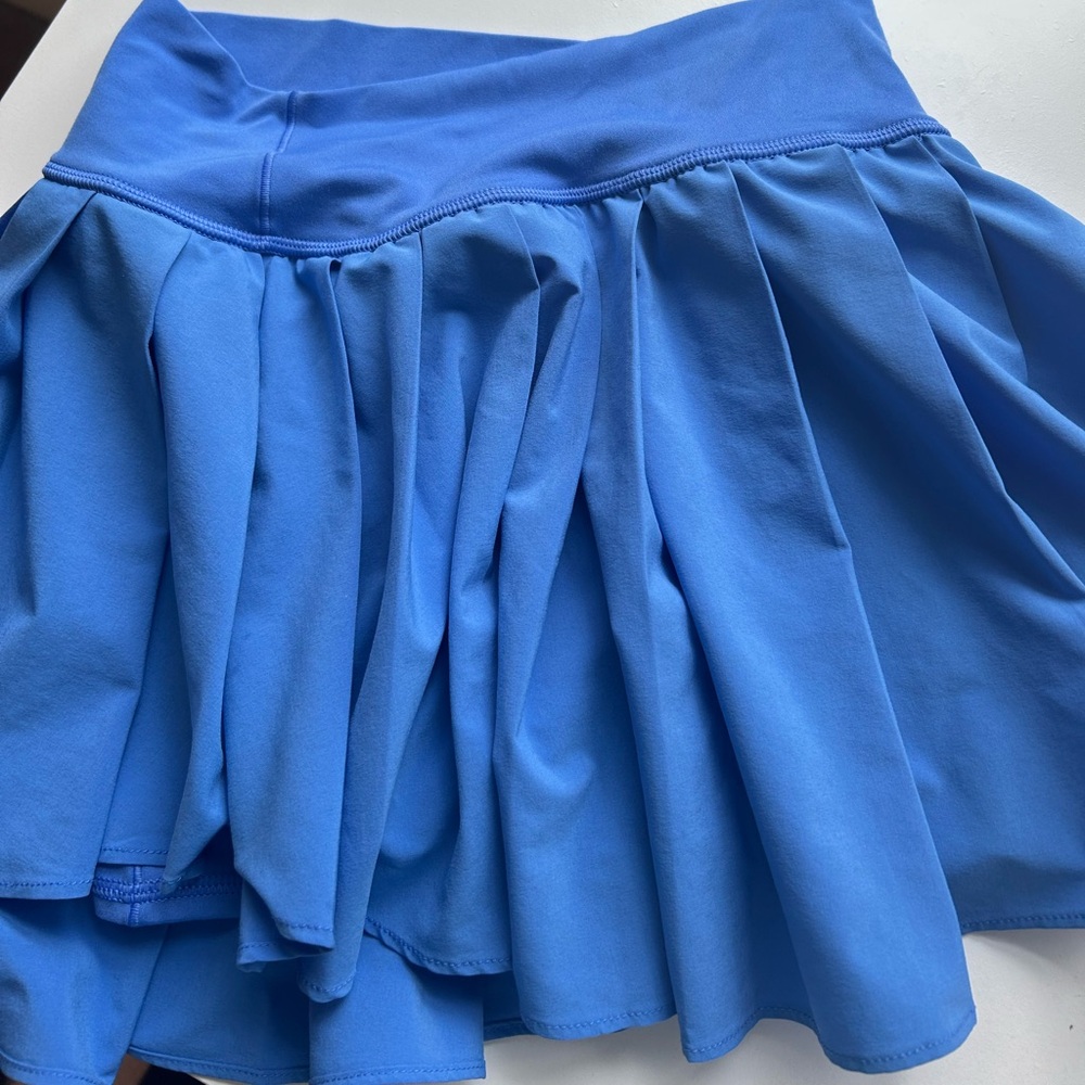 Skirt aerie, blue size small good condition.